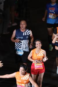 BIB: 45173, 28913
                            <button type="button" onclick="openModal(23042682)" class="btn btn-primary btn-sm float-right btn-popup" data-toggle="modal" data-target=".modal-high-quality">
                        <i class="fas fa-shopping-cart"></i> Add to Cart
                    </button>
                                            <button type="button" onclick="isThisMe(23042682, true)" class="btn btn-success btn-sm float-right btn-popup btn-isme hidden" data-toggle="tooltip" data-placement="bottom" title="นี่คือรูปของคุณใช่ไหม คลิกที่นี่เพื่อเอาเข้าอัลบั้ม">
                        <i class="fas fa-plus"></i> Add to album
                    </button>
                    <button type="button" onclick="isThisMe(23042682, false)" class="btn btn-warning btn-sm float-right btn-popup btn-isnotme hidden">
                        <i class="fas fa-ban"></i> Remove from album
                    </button>
